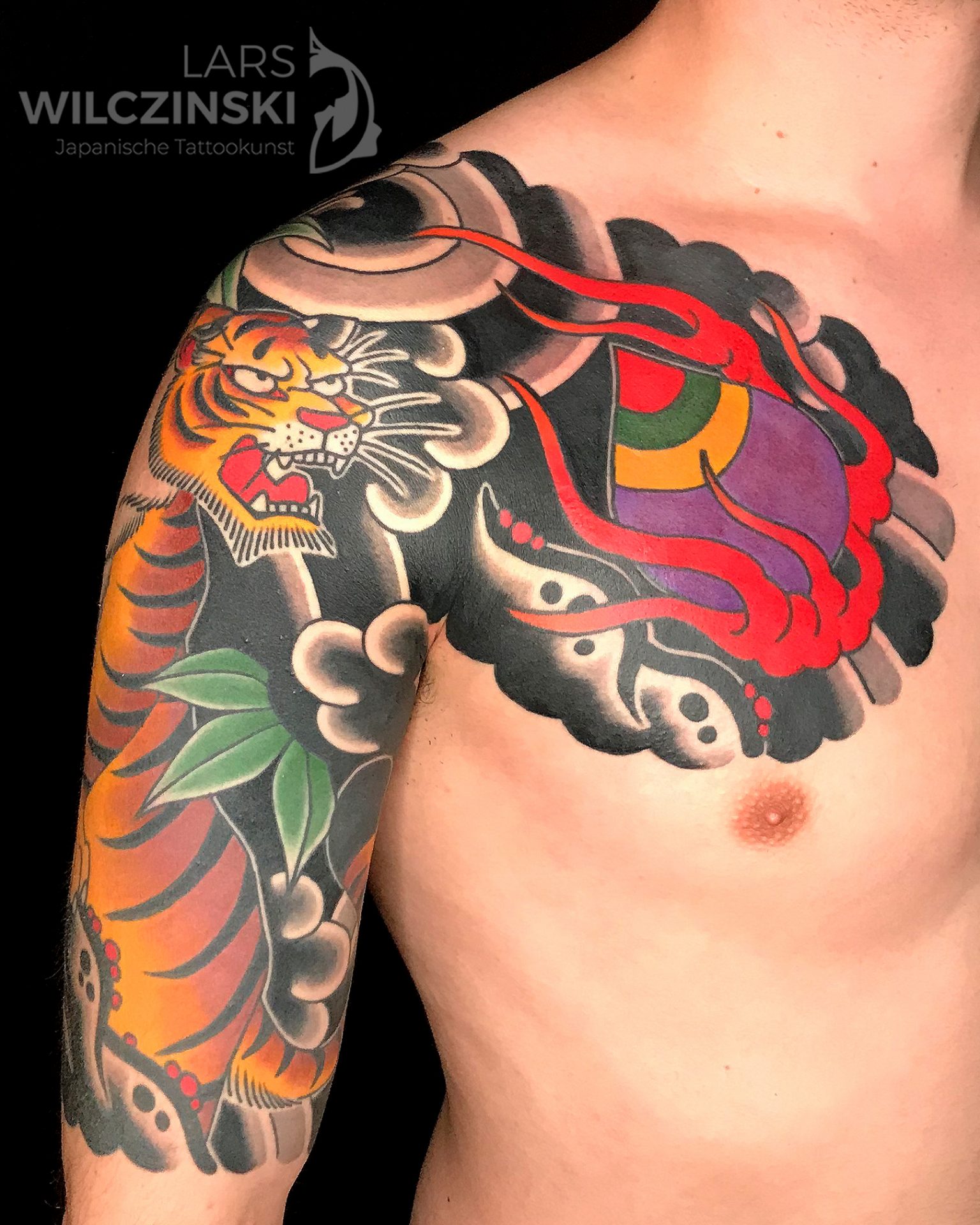 Tattoo Tiger und Houju Shortsleeve